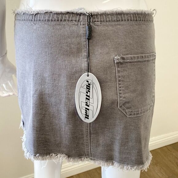 Dolls Kill Brand Poster Grl Gray Denim Mini Jean Skirt w Raw Hem & Waistband - Picture 3 of 5